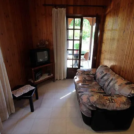 Katomeris House Apartamento Rodas