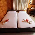 Apartman Katomeris House